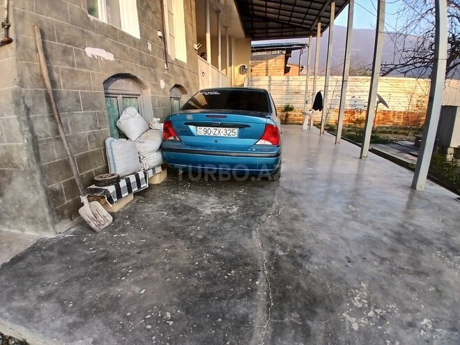 Ford Focus 2001, 234,555 km - 2.0 l - Şəki