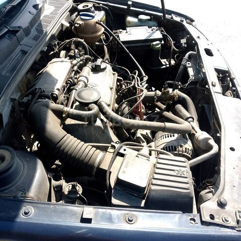 Volkswagen Golf 1992, 320,000 km - 2.0 l - Bakı