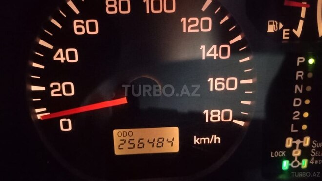 Mitsubishi Pajero io 1999, 256,000 km - 1.8 л - Lənkəran