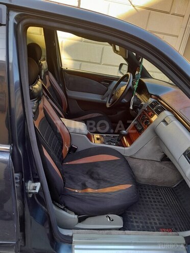 Mercedes E 220 d 1997, 620,000 km - 2.2 l - Bakı