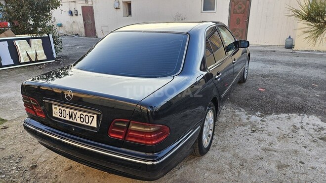 Mercedes E 220 d 1999, 456,000 km - 2.2 л - Bakı