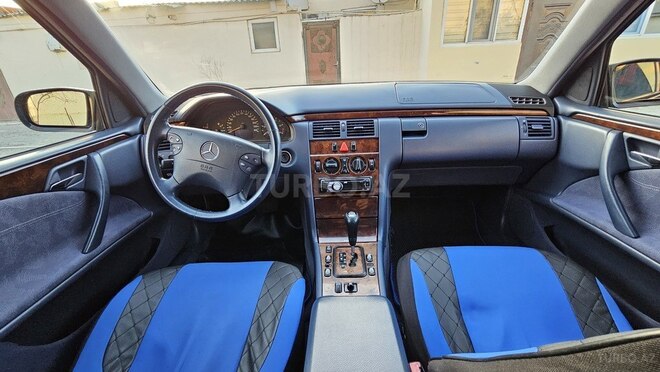 Mercedes E 220 d 1999, 456,000 km - 2.2 л - Bakı