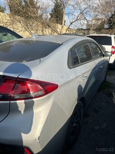 Hyundai IONIQ 2017, 123,000 km - 1.6 l - Bakı