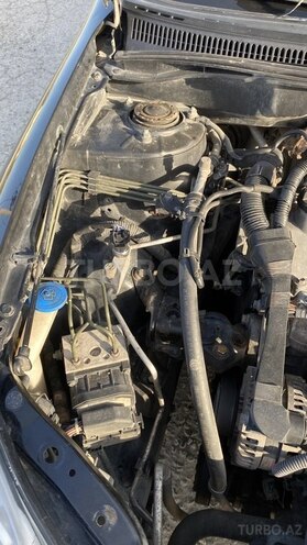 Toyota Corolla 2006, 250,000 km - 1.4 l - Biləsuvar