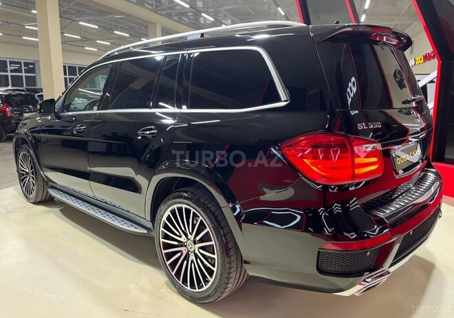 Mercedes GL 550 2012, 141,141 km - 5.5 l - Sumqayıt
