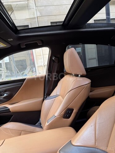 Lexus ES 250 2019, 106,000 km - 2.5 l - Bakı