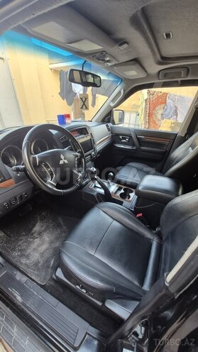Mitsubishi Pajero 2007, 288,000 km - 3.0 л - Bakı