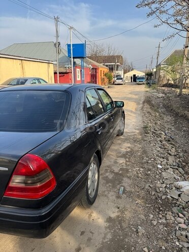Mercedes C 200 1995, 355,000 km - 2.0 л - Tovuz