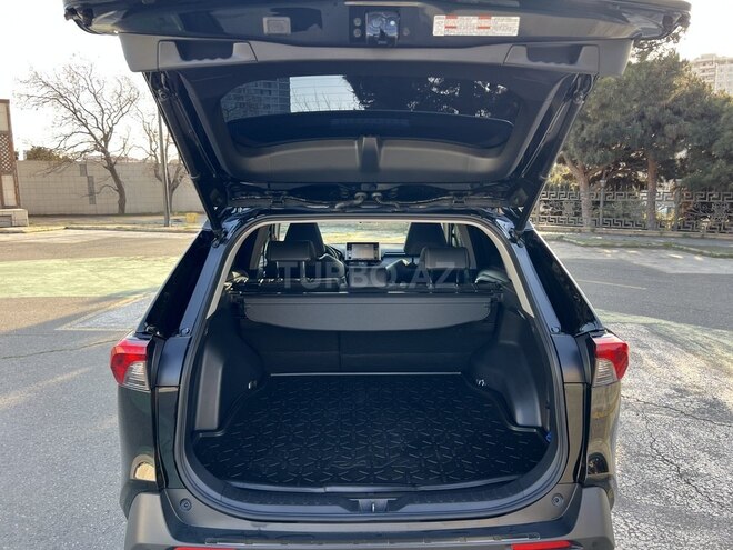 Toyota RAV4 2019, 31,000 km - 2.0 l - Bakı