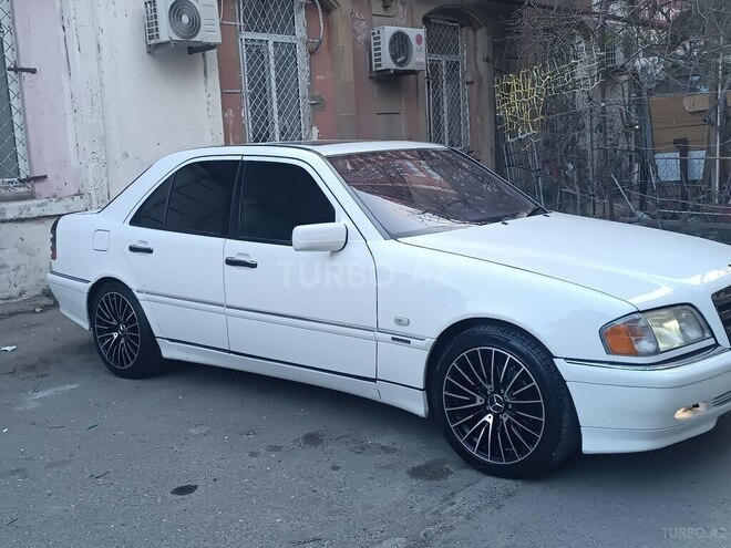 Mercedes C 220 d 1998, 366,000 km - 2.2 л - Bakı