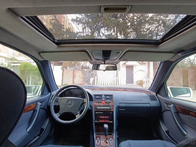 Mercedes C 220 d 1998, 366,000 km - 2.2 л - Bakı