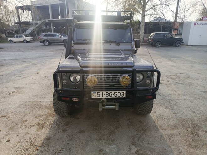 Land Rover Defender 2008, 156,000 km - 2.4 l - Samux