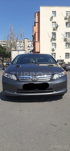 Honda Civic 2011, 330,000 km - 1.5 l - Bakı