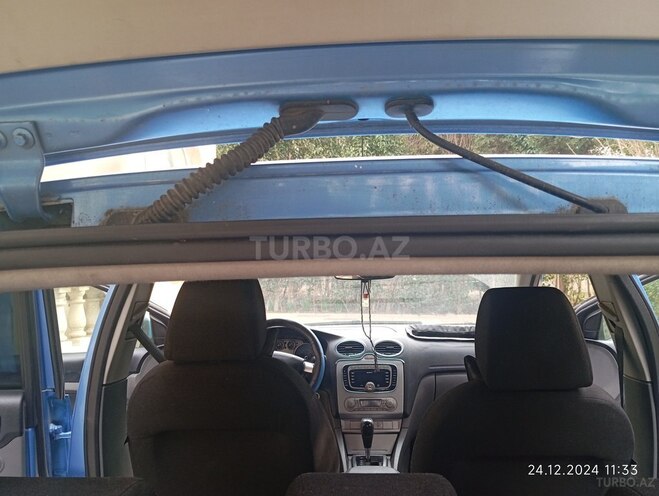 Ford Focus 2011, 250,000 km - 2.0 l - Bakı