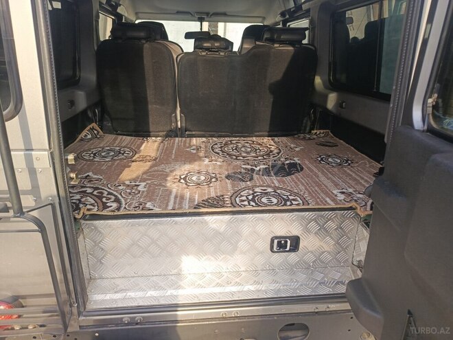 Land Rover Defender 2008, 156,000 km - 2.4 l - Samux