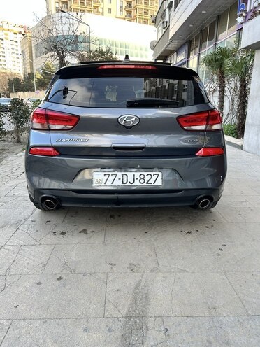 Hyundai Elantra 2018, 120,000 km - 1.6 l - Bakı