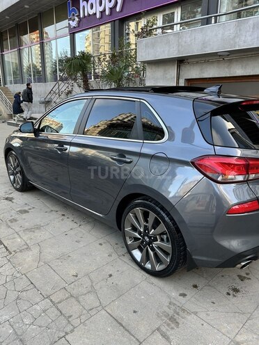 Hyundai Elantra 2018, 120,000 km - 1.6 l - Bakı