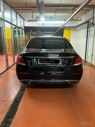 Mercedes E 220 d 2017, 167,400 km - 2.0 l - Bakı