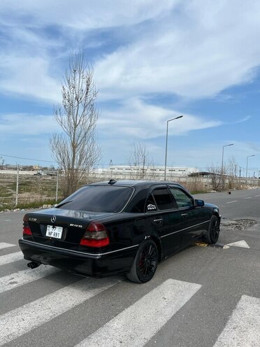 Mercedes C 230 2000, 292,912 km - 2.3 l - Bakı
