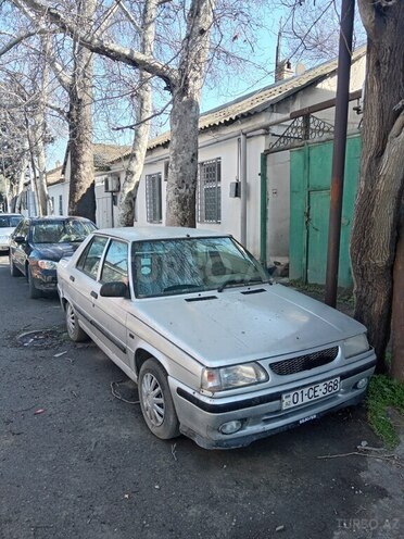 Renault  1998, 256,000 km - 1.4 l - Bakı