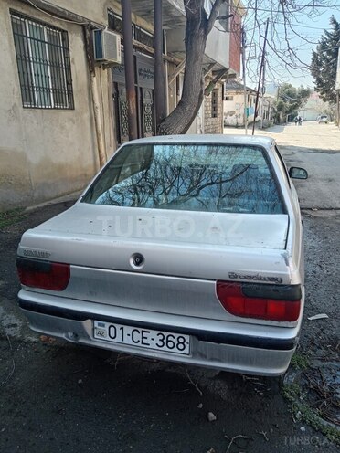 Renault  1998, 256,000 km - 1.4 l - Bakı
