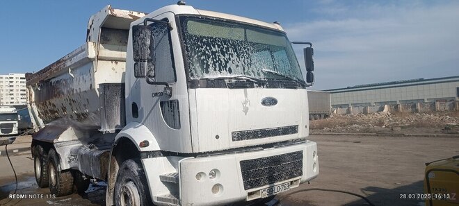 Ford Cargo 2008, 250,000 km - 7.5 l - Xırdalan