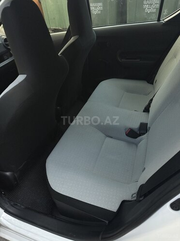 Toyota Aqua 2017, 76,500 km - 1.5 l - Bakı