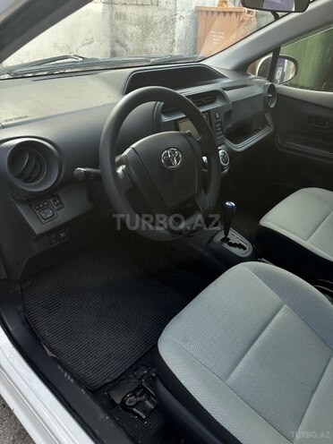 Toyota Aqua 2017, 76,500 km - 1.5 l - Bakı