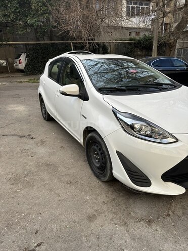 Toyota Aqua 2017, 76,500 km - 1.5 l - Bakı