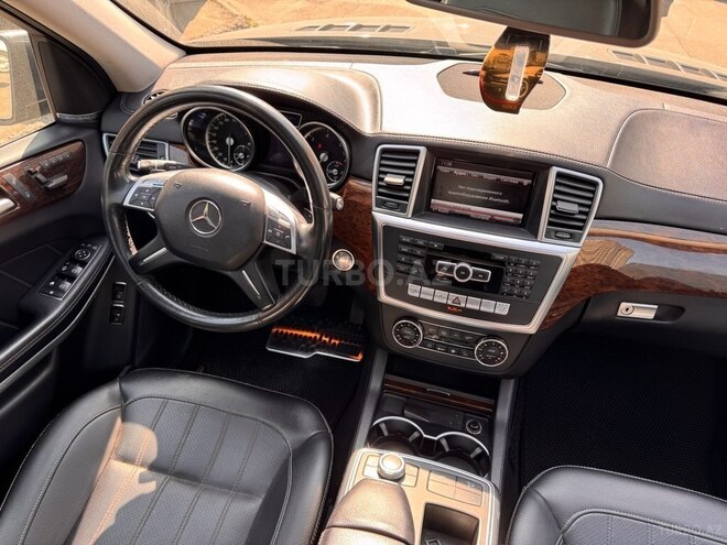 Mercedes GL 350 4MATIC 2013, 278,000 km - 3.0 л - Bakı