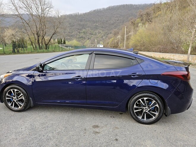Hyundai Elantra 2013, 281,313 km - 1.8 l - Qəbələ