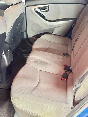 Hyundai Elantra 2015, 74,000 km - 1.8 l - Sumqayıt