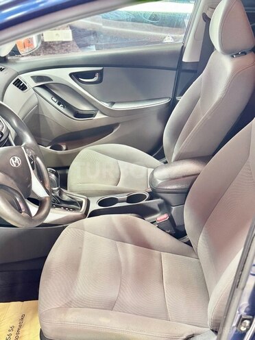 Hyundai Elantra 2015, 74,000 km - 1.8 l - Sumqayıt