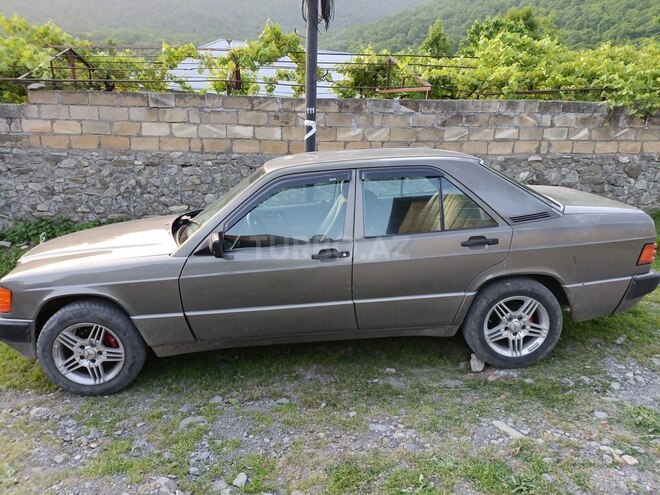 Mercedes 190 1991, 400,000 km - 2.0 l - Bakı