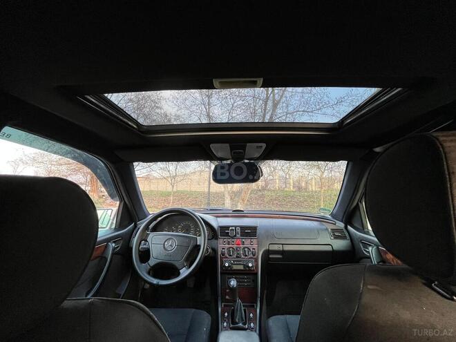 Mercedes C 200 1997, 245,877 km - 2.0 л - Quba