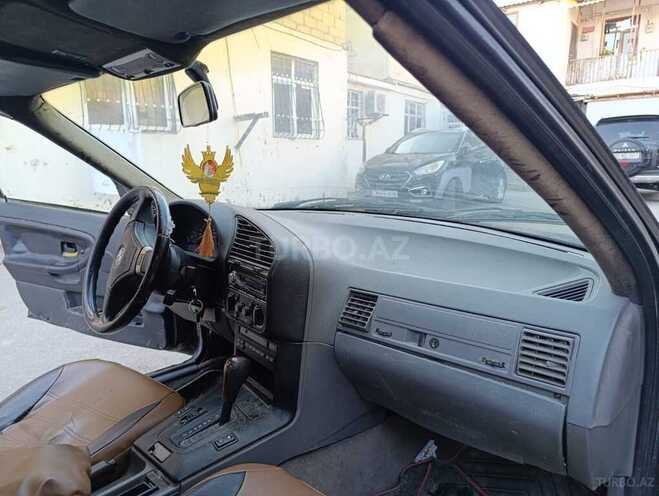 BMW 320 1992, 370,000 km - 2.0 l - Bakı
