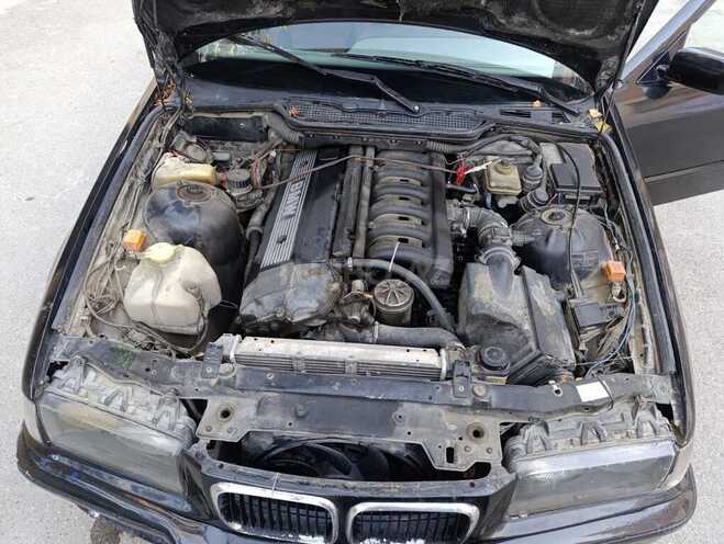 BMW 320 1992, 370,000 km - 2.0 l - Bakı