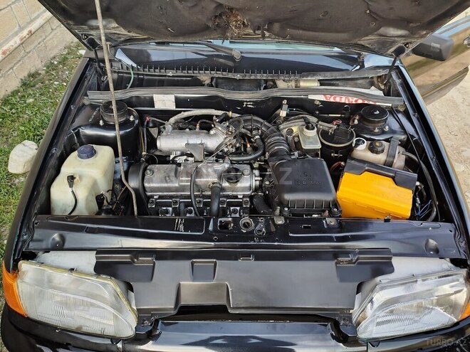 LADA (VAZ) 2115 2005, 300,000 km - 1.5 l - Şamaxı