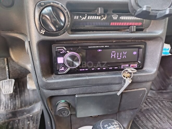 LADA (VAZ) 2115 2005, 300,000 km - 1.5 l - Şamaxı