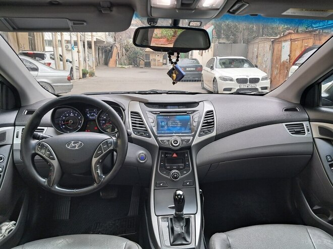 Hyundai Elantra 2014, 273,947 km - 1.8 л - Bakı