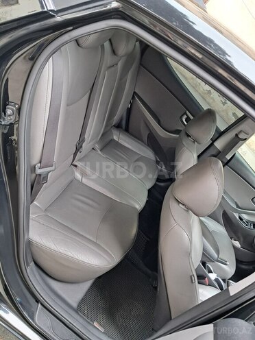 Hyundai Elantra 2014, 273,947 km - 1.8 л - Bakı