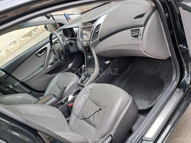 Hyundai Elantra 2014, 273,947 km - 1.8 л - Bakı