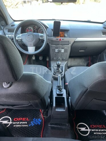 Opel Astra 2006, 249,000 km - 1.3 l - Bakı