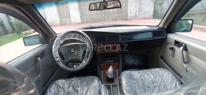 Mercedes 190 1991, 266,000 km - 2.0 l - Bərdə