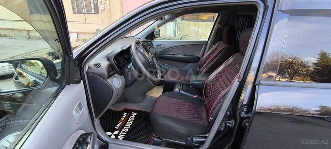 Mitsubishi Airtrek 2001, 395,000 km - 2.0 l - Sumqayıt