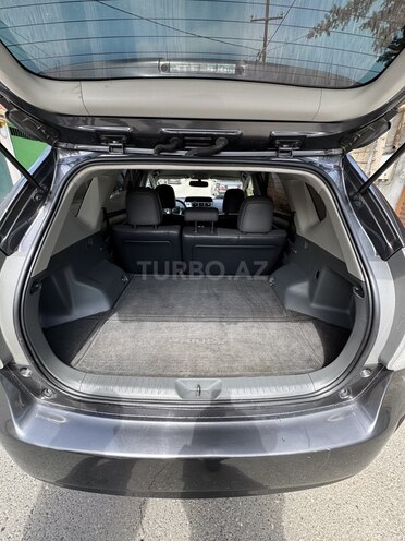 Toyota Prius V 2011, 280,000 km - 1.8 л - Bakı
