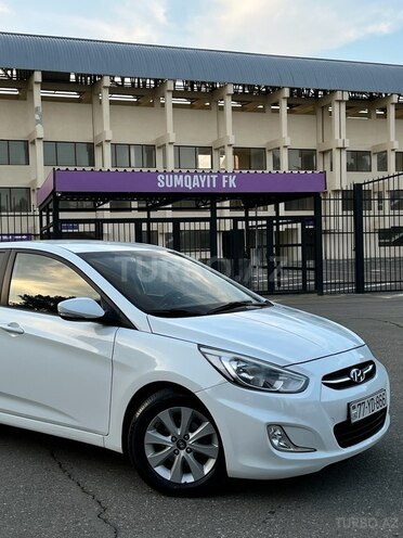 Hyundai Accent 2015, 150,000 km - 1.6 l - Sumqayıt