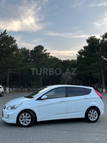 Hyundai Accent 2015, 150,000 km - 1.6 l - Sumqayıt