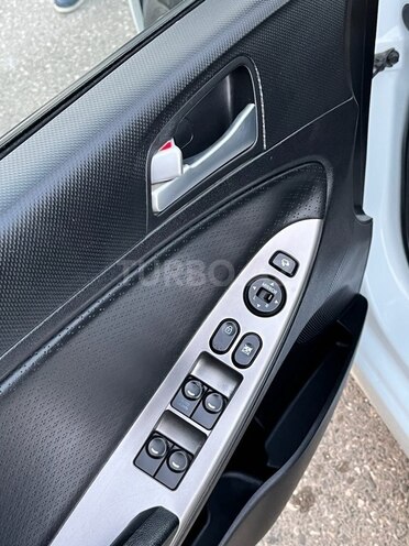 Hyundai Accent 2015, 150,000 km - 1.6 l - Sumqayıt
