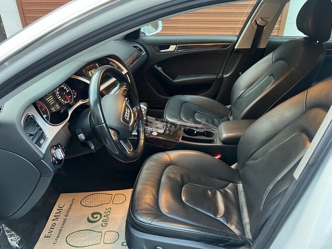 Audi A4 2015, 144,000 km - 1.8 л - Bakı